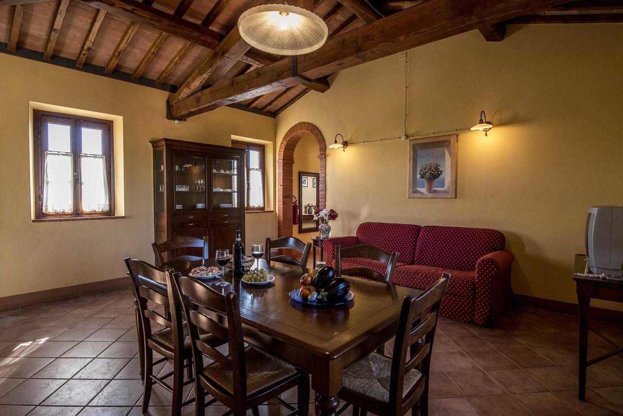 מונטריג'יוני Agriturismo Le Gallozzole מראה חיצוני תמונה