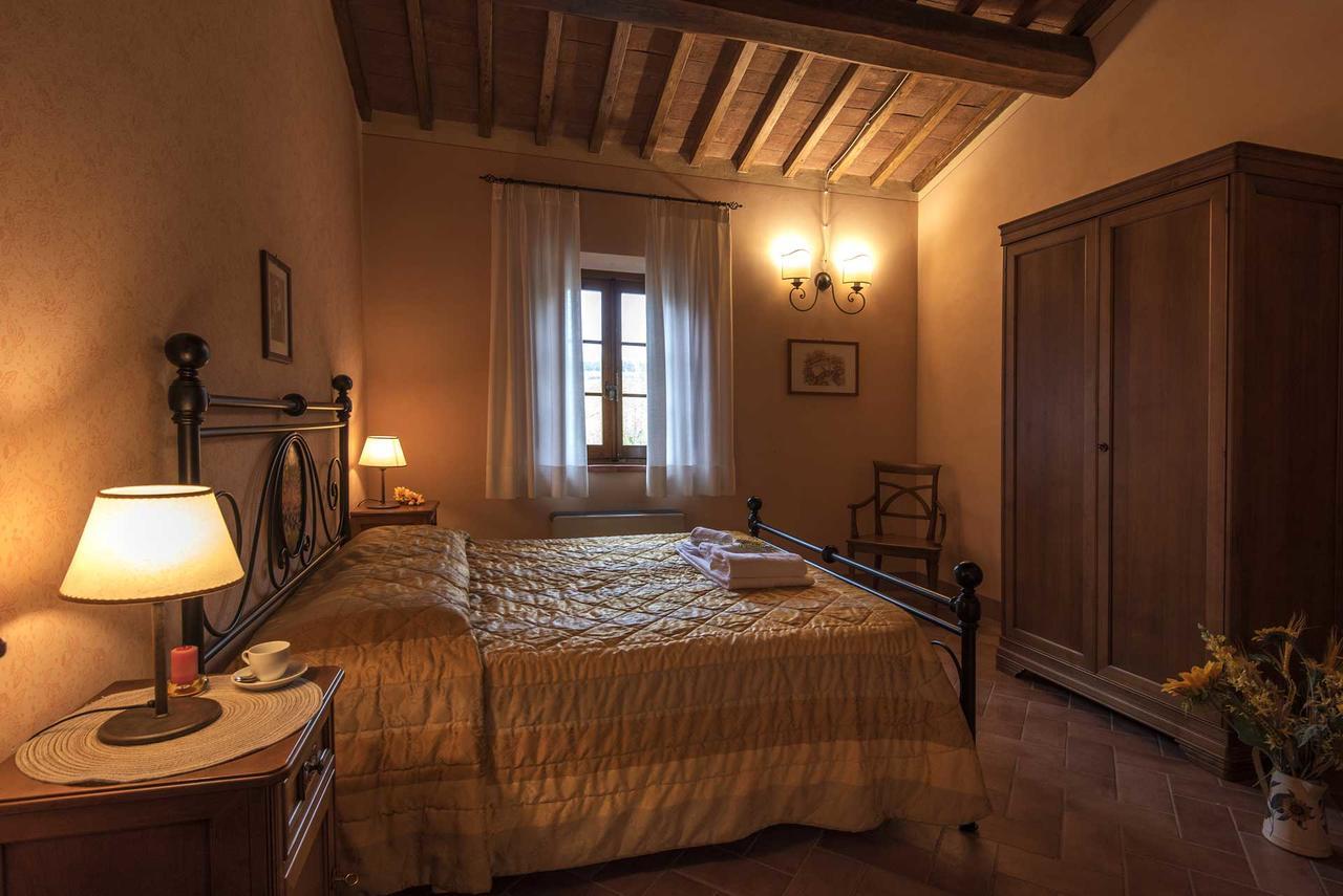 מונטריג'יוני Agriturismo Le Gallozzole מראה חיצוני תמונה