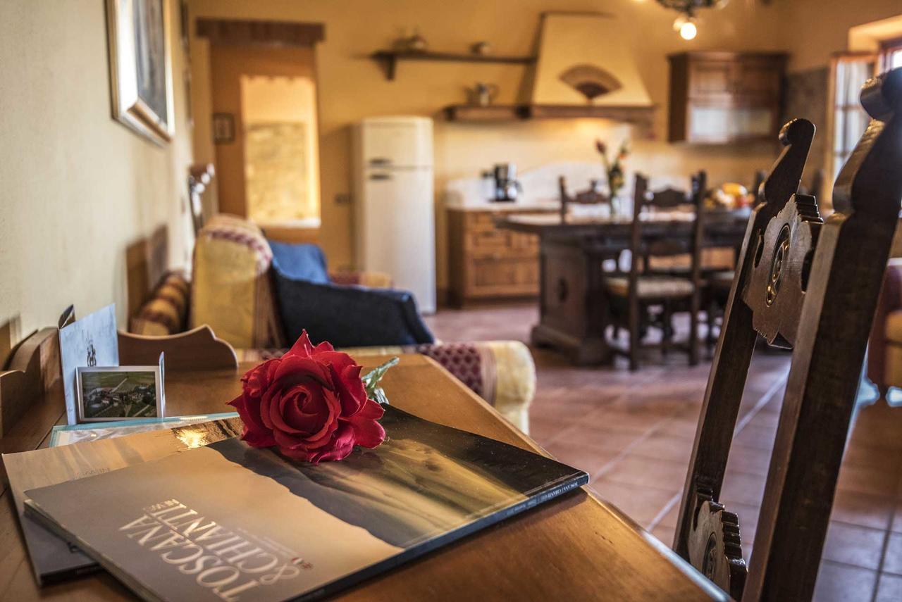 מונטריג'יוני Agriturismo Le Gallozzole מראה חיצוני תמונה