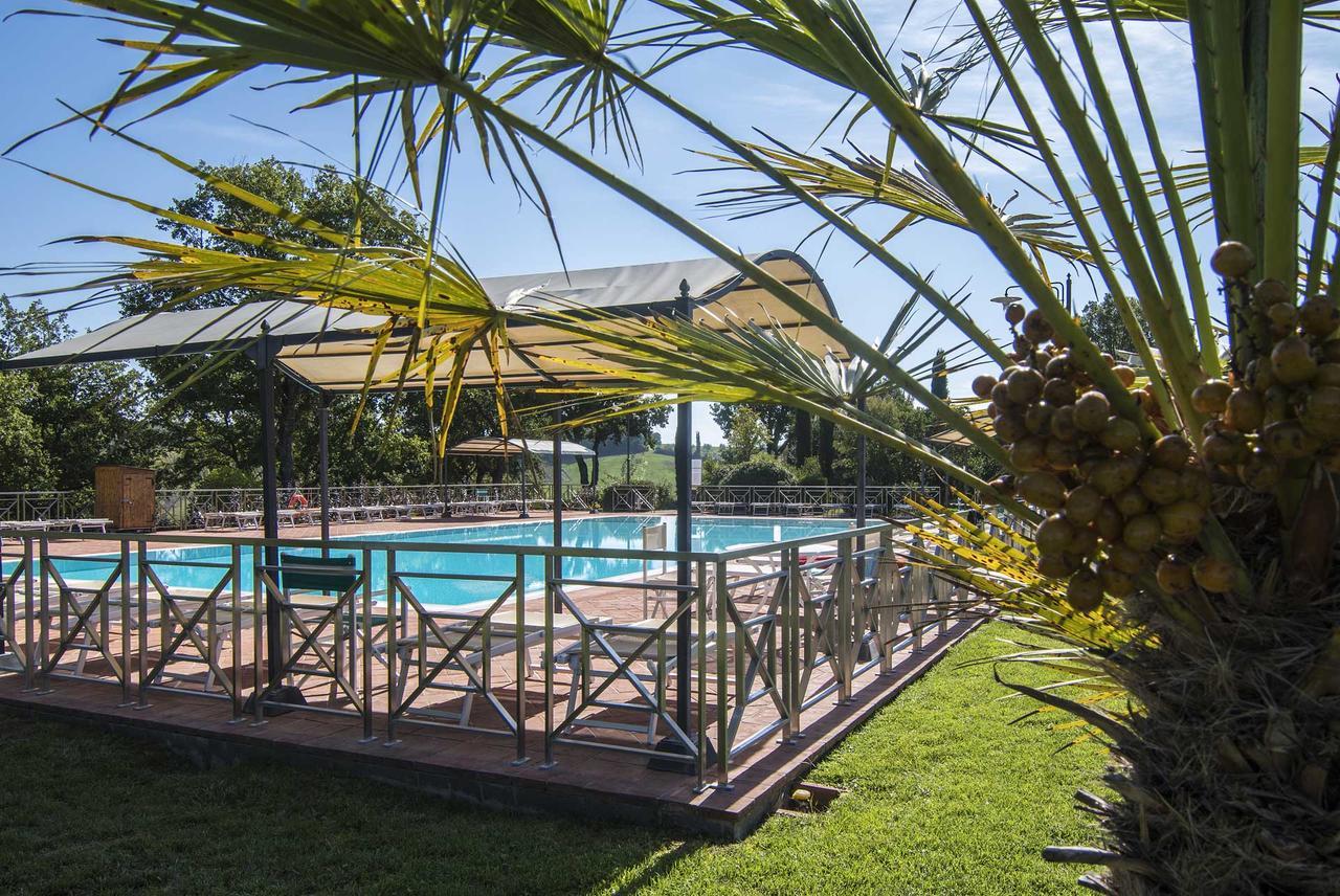 מונטריג'יוני Agriturismo Le Gallozzole מראה חיצוני תמונה