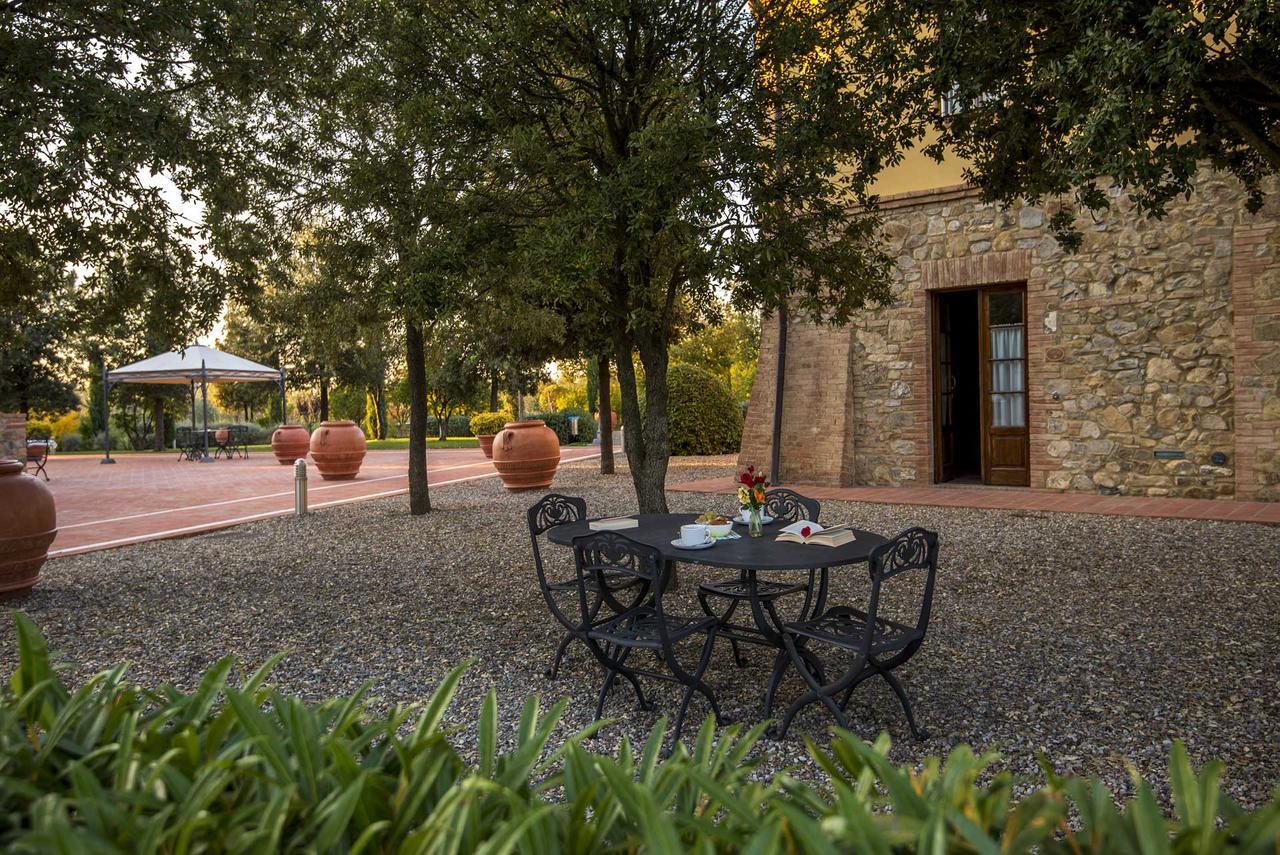 מונטריג'יוני Agriturismo Le Gallozzole מראה חיצוני תמונה